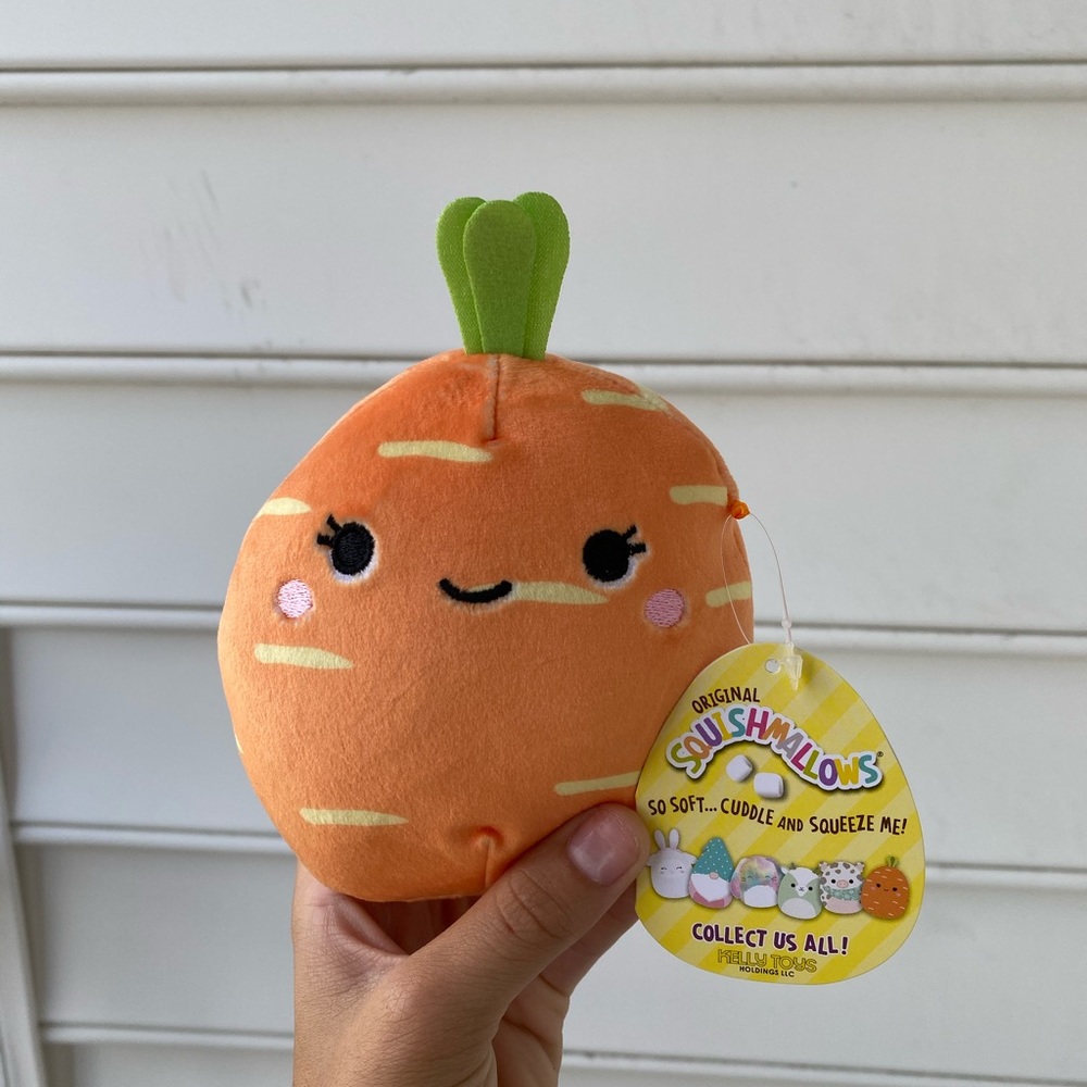 Caroleena the Carrot Squishmallow